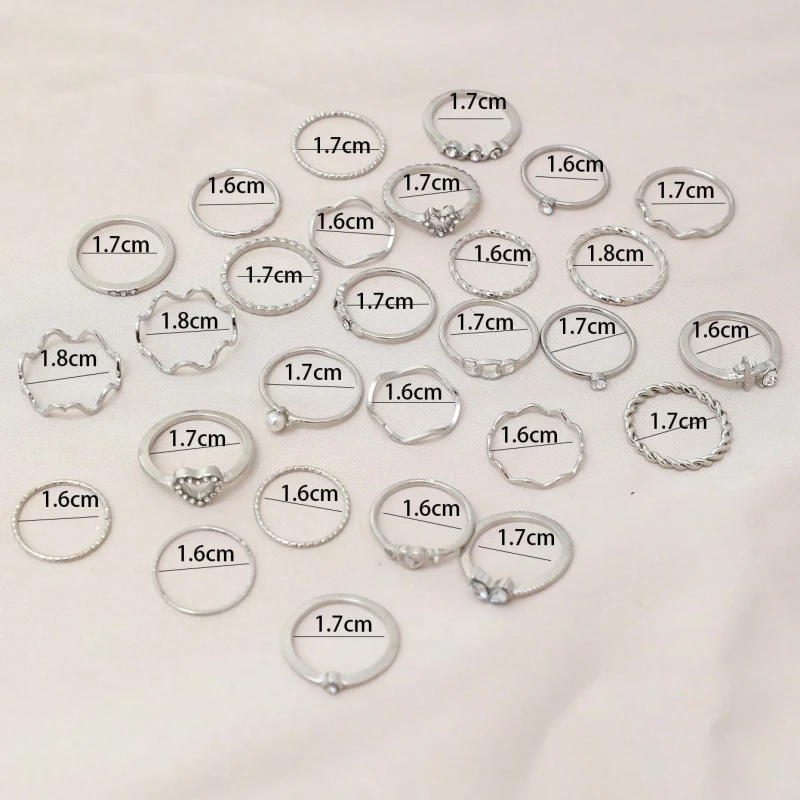 Conjunto de 28 peças de Anel Geométrico de Onda de Desenho Geométrico do Coração de Rhinestone Fashionable